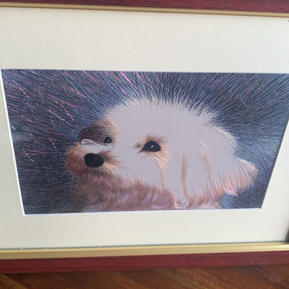 Unique Dog Art with reflective threads, framed. - Picture 7 of 7